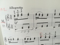 ピアノの曲で8分の7拍子の曲があるんですけど8分の7拍子のリズムが全くわ Yahoo 知恵袋