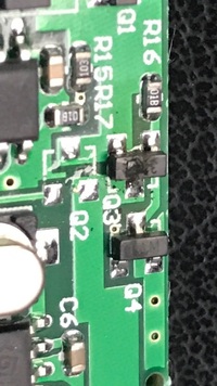 損傷したチップトランジスタのメーカー名と品番が知りたいです 表面に A Yahoo 知恵袋