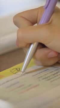 茶色が好きなので筆箱の中の文房具を茶色いもので統一しようと思ってます 三 Yahoo 知恵袋