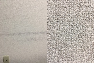 壁紙に付着した家具の跡の汚れをきれいにする方法を教えてください トイレのマジッ Yahoo 知恵袋