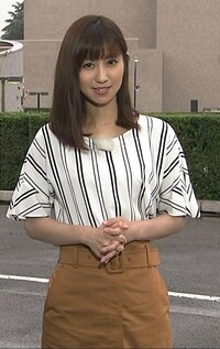 酒井千佳さんのこの衣装は お似合いですか よしひこ よくお似合 Yahoo 知恵袋