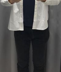 オックスフォードシャツってインナー着るもんですか どの生地のシャツも Yahoo 知恵袋