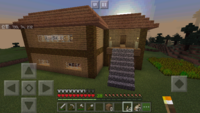 Minecraft初心者です 初めて豆腐ハウス以外の家を作ってみたのですが 変でしょ Yahoo 知恵袋