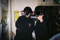 このようなフラッシュを焚いているような写真はどんな撮り方 加工をすれば Yahoo 知恵袋