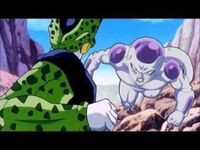 ドラゴンボールについて。人を1人も吸収していない第１形態のセルと