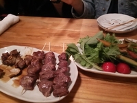 デートで焼鳥屋さんは変 焼鳥はお酒ないと食べれない この前 Yahoo 知恵袋