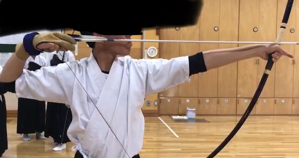 高校で弓道をしています ここ2 3ヶ月程全く思ったような射が出来なく Yahoo 知恵袋
