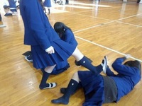 臭い足 女子高生 女子高生がローファー＆上履きで1日履いた靴下は、どれくらい臭いますか？？ - ... - Yahoo!知恵袋