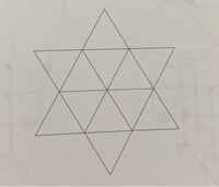 同じ大きさの正三角形12個を組み合わせてできる図形である このずに含まれる四角 Yahoo 知恵袋