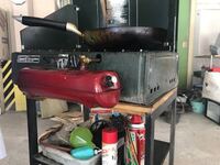 コールマンツーバーナーの黒いツマミの付け根部分からガソリンがポタポタ Yahoo 知恵袋