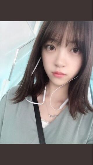 この乃木坂46の未央奈が使ってるイヤホンの種類わかる人いませんかー Yahoo 知恵袋