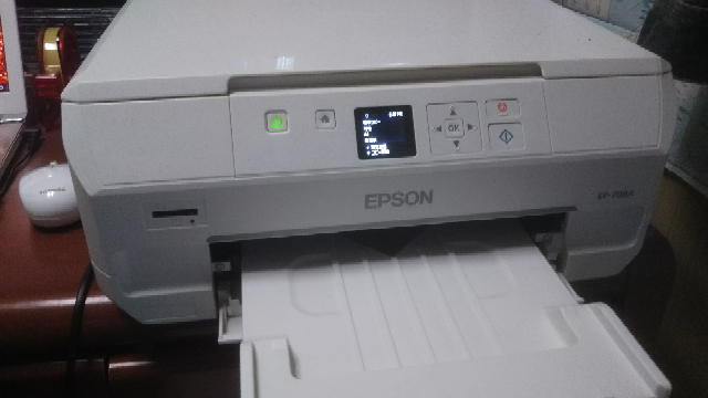 私はEPSONのEP-708Aという機種で印刷していたのですが、急に
