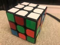 ルービックキューブの日本配色に対応した 6面揃える攻略本はありますか Yahoo 知恵袋