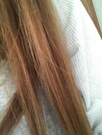 写真は今の髪色です もっと暗めの茶色に染めたいんですが市販のカラーでオス Yahoo 知恵袋