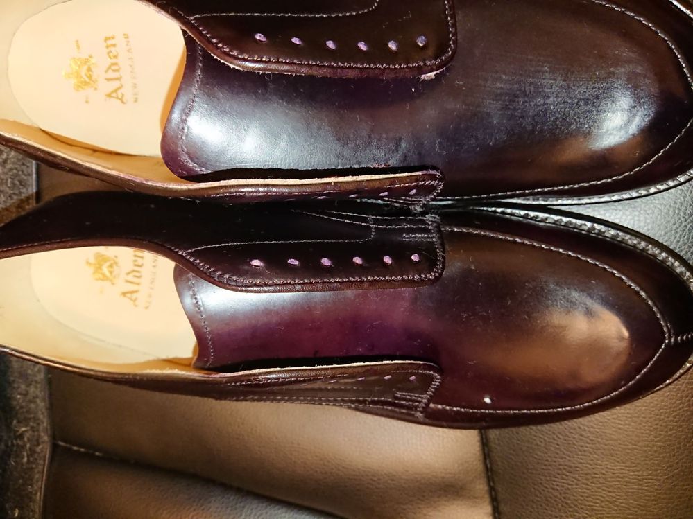 Aldenの靴について百貨店で定価で買った靴。帰宅して箱を開けてみると