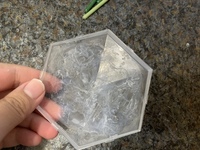 プラスチックにボンドや接着剤がついてしまいました 固くなって白くなっ Yahoo 知恵袋