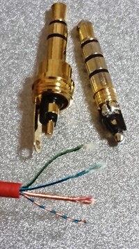 楽天市場 イヤホン ケーブル 断線保護 整理用 便利ホック 全11色 Cz Cscf メール便 定形外郵便 送料無料 キャラッツ楽天市場店