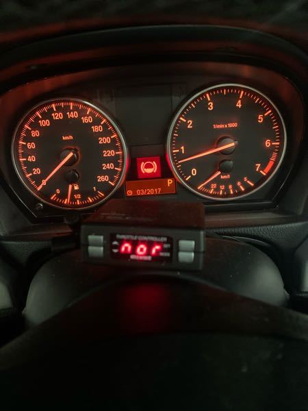 Bmwの警告ランプで教えていただきたいです マニュアルの警告灯一覧にも載ってお Yahoo 知恵袋