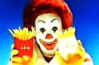 マクドナルドのドナルド はピエロですか ですね 目の上下が赤切れ込み Yahoo 知恵袋