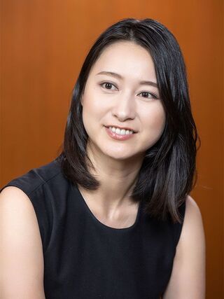 テレビ朝日の 小川彩佳 さんと 伊東詩織 さんって人は似てませんか 私は Yahoo 知恵袋