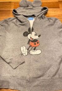 ディズニーランドにこのパーカーってまだ売っていますか 知っている方 教えていた Yahoo 知恵袋