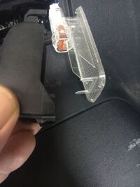 H24トヨタアクアに乗ってます 走行中に室内灯が点いて警告音 Yahoo 知恵袋