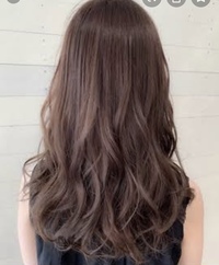 1週間ほど髪色を暗くしたいのですが 黒染めというのはしたくないです 暗くする Yahoo 知恵袋