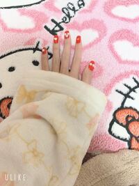 小学生なのですが遊びでネイルチップを作りました パーツが1つ取 Yahoo 知恵袋