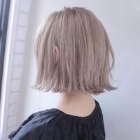 ヘアカラーして3 4週間経つと色が抜け毛先がパサパサします カラーをしたら Yahoo 知恵袋