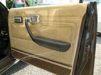 ドアの内張りに新車時の薄いビニールでは無く厚めの保護ビニール 画像 Yahoo 知恵袋