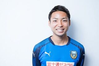 小林悠選手の髪型を真似したいんですが 分類できるとしたらこれは何とい Yahoo 知恵袋