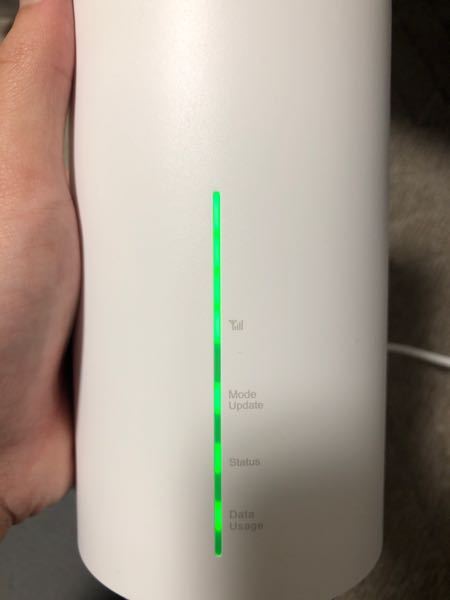 UQWiMAXのWi-Fiが最近繋がらなくなりました。 - 本体の状態は写真の 