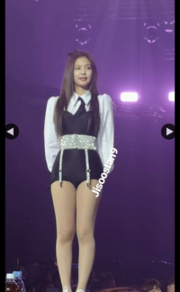 Blackpinkのリサは骨格タイプなんだと思いますか ナチュ Yahoo 知恵袋