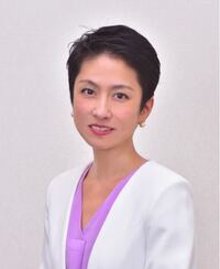 蓮舫ってめっちゃ美人ですよね 蓮舫さんと結婚したいですか Yahoo 知恵袋