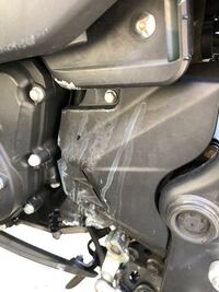 バイクオイル漏れ液漏れ故障修理ツーリングから帰って車庫に入れて 次 Yahoo 知恵袋