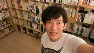 Youtubeで なぜメンタリストのdaigoは喋ってる最中にカメラをこのよう Yahoo 知恵袋