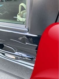 誰かの車に傷をつけてしまったかもしれません 帰り道に車に鞄が Yahoo 知恵袋