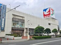 なぜ対馬市には大型スーパーはないんでしょうか？
同じ長崎県内で同規模都市でも大村市にはあるそうですが 