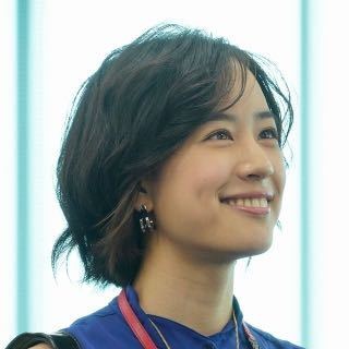 石橋静河 女優 と椿原慶子 フジのアナウンサー 二人似てません 雰囲気 Yahoo 知恵袋