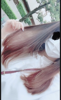 美容室に行ってスーパーロングから毛先を整えるだけでいいと言ったのに胸上まで切ら Yahoo 知恵袋