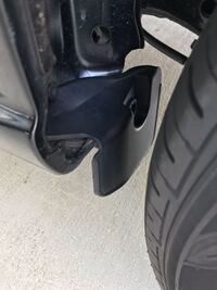 車の部位の名称がわかりません 後ろの荷物入れる所あるじゃないです Yahoo 知恵袋