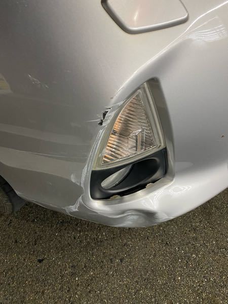 この車の傷何円くらい修理費用かかると思いますか 車はアクアです Yahoo 知恵袋