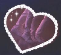 画像をハート型や星型などに切り抜いて 別の画像に貼り付けられるアプリとかっ Yahoo 知恵袋
