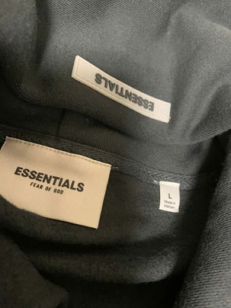 essentialsのパーカーを購入しました。 - これって偽物です... - Yahoo!知恵袋