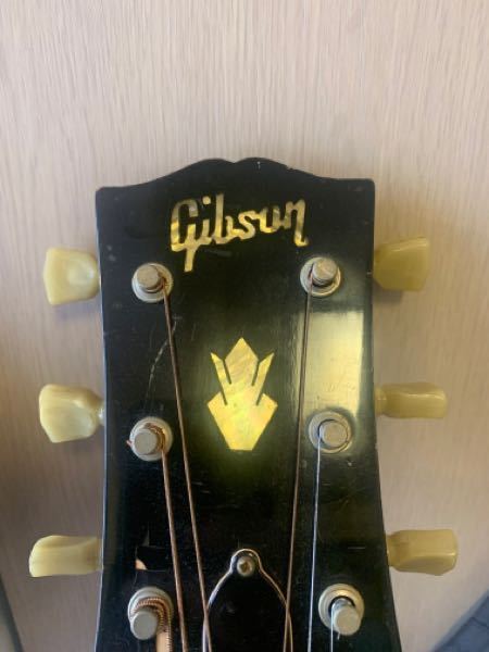 写真)これはGibsonの偽物！？ - 失礼しますアドバイスください。60年代... - Yahoo!知恵袋