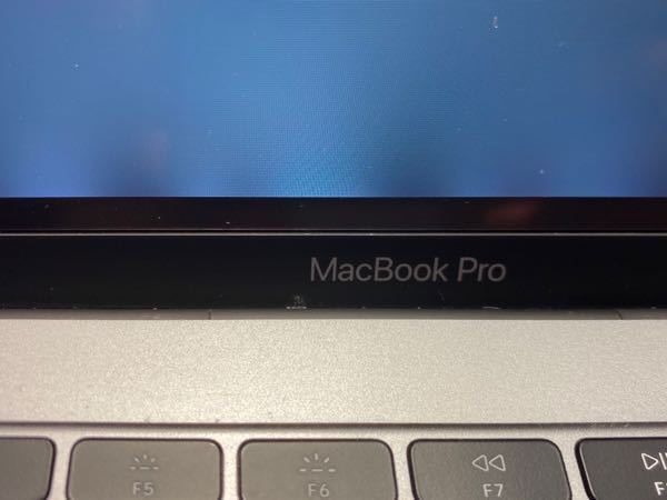 MacBookProの画面下の黒い線 - ディスプレイの下の方に写真... - Yahoo