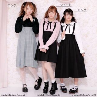 夢展望の下のワンピース 真ん中 を着る時 黒のニーハイ白のニーハイ黒のタイ Yahoo 知恵袋