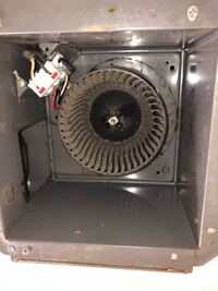 換気扇の掃除をしようと取り外しを試みているのですが シロッコファンが Yahoo 知恵袋