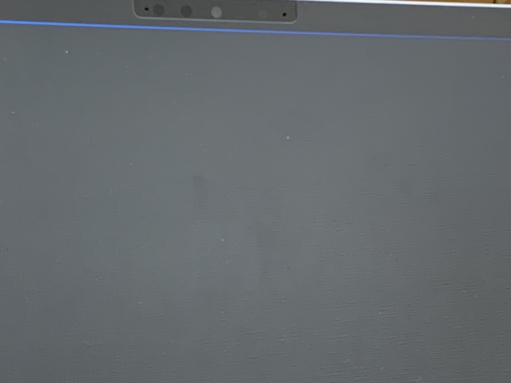 まだ買って半年しか経っていないsurfacepro7です。使用頻度は 