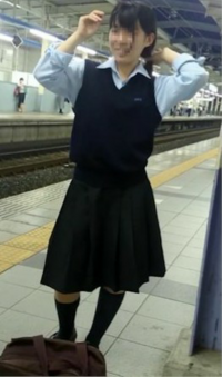女装男子です 先日古着のリサイクルショップで中古の高校の制服を見つけました Yahoo 知恵袋